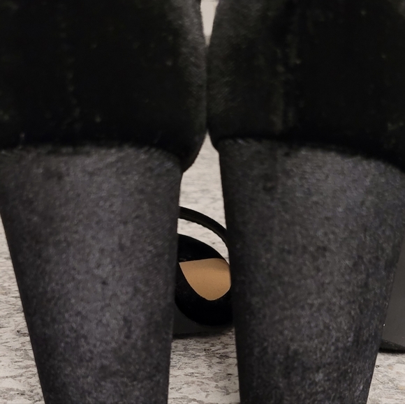 Torrid 8.5 Staci Velvet Rhinestone Heels - Picture 8 of 13